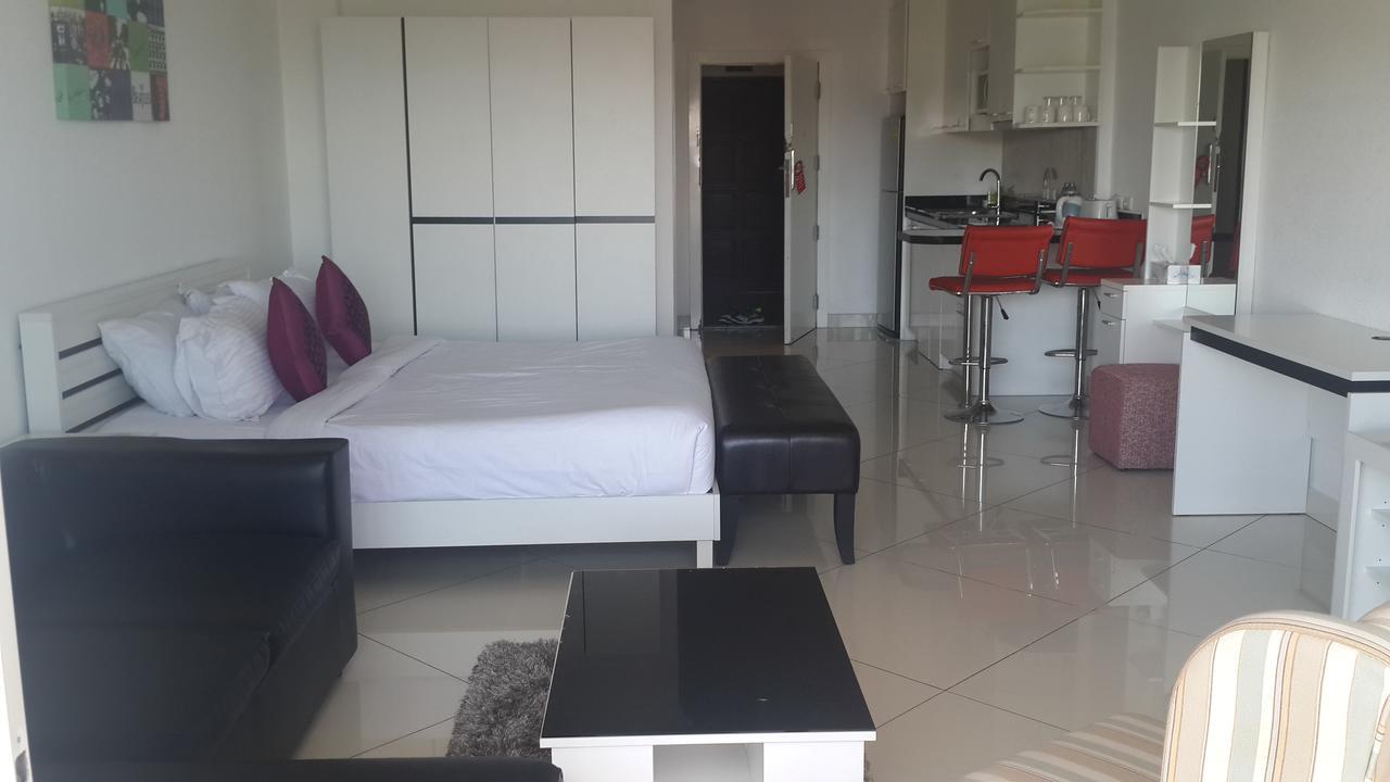 View Talay 6 Pattaya Apartamento Exterior foto